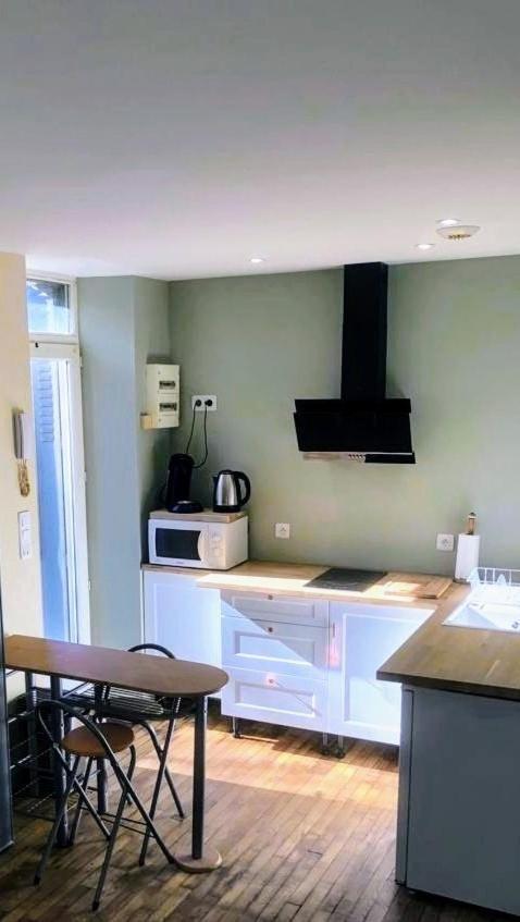 Logement A Brive Avec Terrasse Et Climatisation - Pres De La Gare Et Du Centre-Ville - Wifi Et Stationnement Gratuit Eksteriør bilde