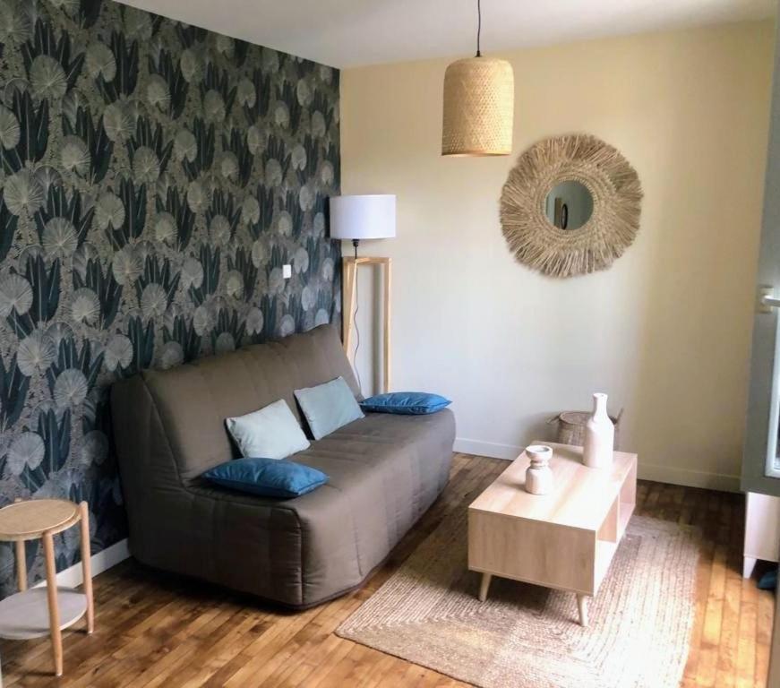 Logement A Brive Avec Terrasse Et Climatisation - Pres De La Gare Et Du Centre-Ville - Wifi Et Stationnement Gratuit Eksteriør bilde