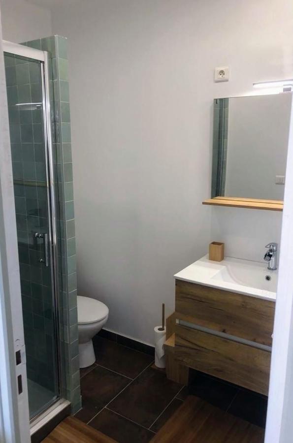 Logement A Brive Avec Terrasse Et Climatisation - Pres De La Gare Et Du Centre-Ville - Wifi Et Stationnement Gratuit Eksteriør bilde